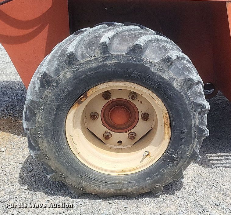 image for item DR4792 1998 Ditch Witch  5110 trencher