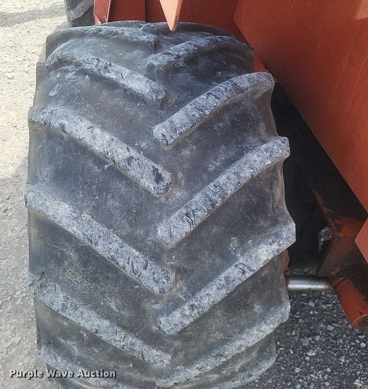 image for item DR4792 1998 Ditch Witch  5110 trencher