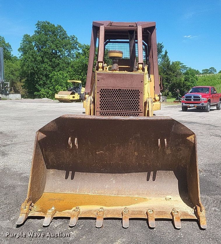 image for item DR4801 1986 Case 1155D track loader