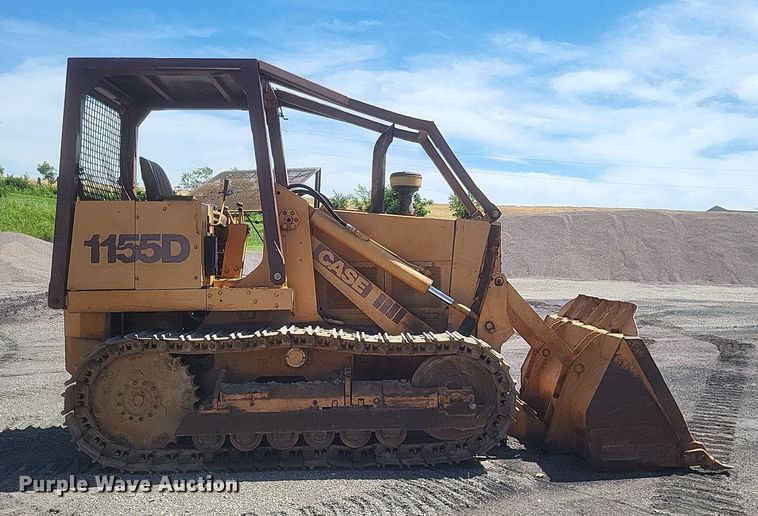 image for item DR4801 1986 Case 1155D track loader