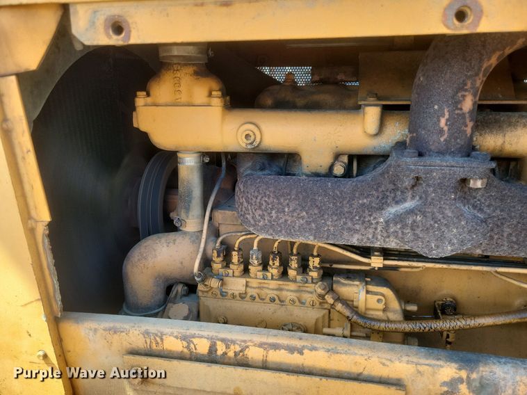 image for item DR4801 1986 Case 1155D track loader