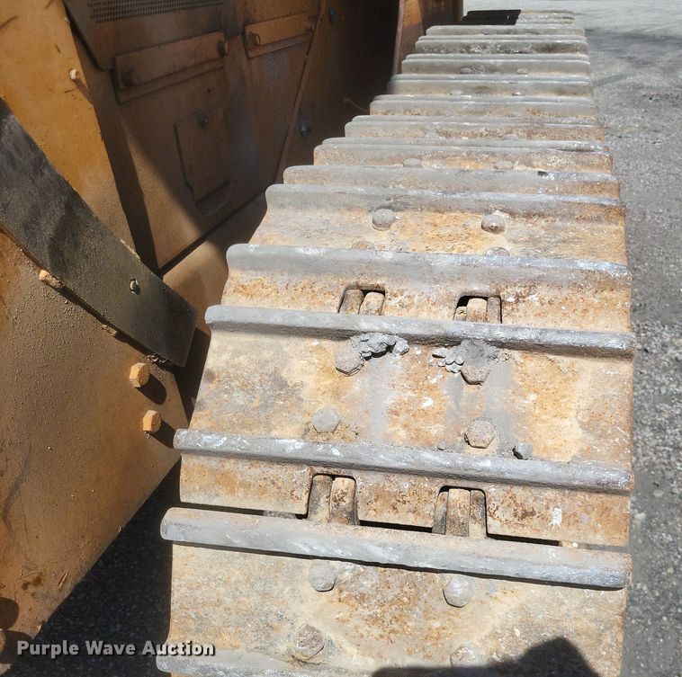 image for item DR4801 1986 Case 1155D track loader