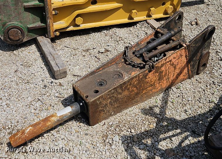 image for item DR8606 Stanley breaker