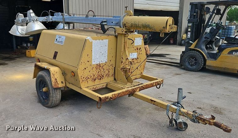 image for item DR8612 Amida light plant