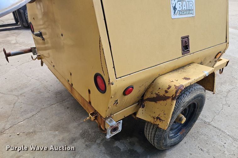 image for item DR8612 Amida light plant