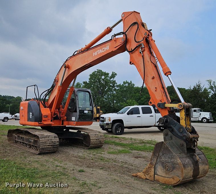 image for item DR8634 2005 Hitachi  225USLC excavator
