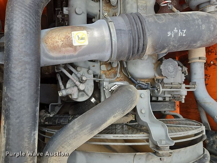 image for item DR8634 2005 Hitachi  225USLC excavator