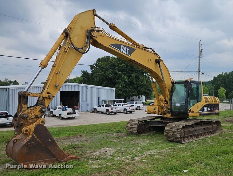 image for item DR8635 2002 Caterpillar  325C excavator