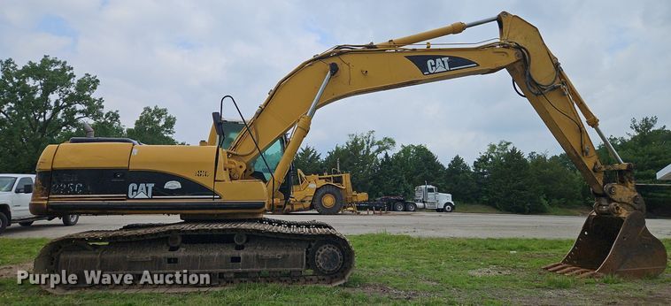 image for item DR8635 2002 Caterpillar  325C excavator