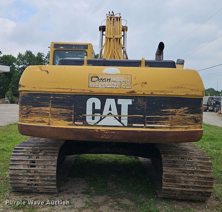 image for item DR8635 2002 Caterpillar  325C excavator
