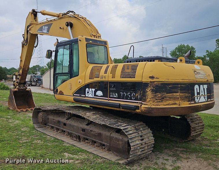 image for item DR8635 2002 Caterpillar  325C excavator
