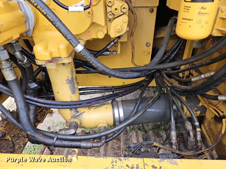 image for item DR8635 2002 Caterpillar  325C excavator