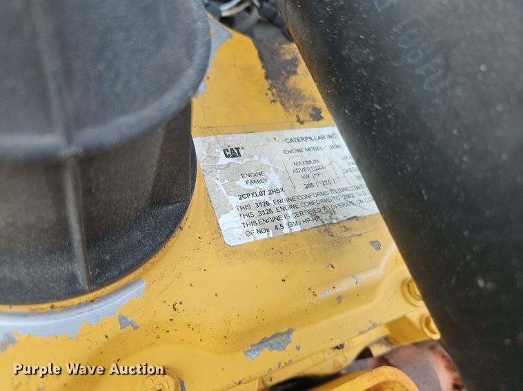 image for item DR8635 2002 Caterpillar  325C excavator