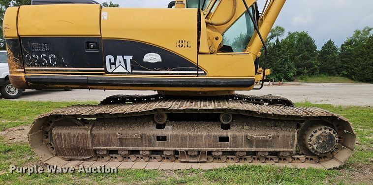image for item DR8635 2002 Caterpillar  325C excavator