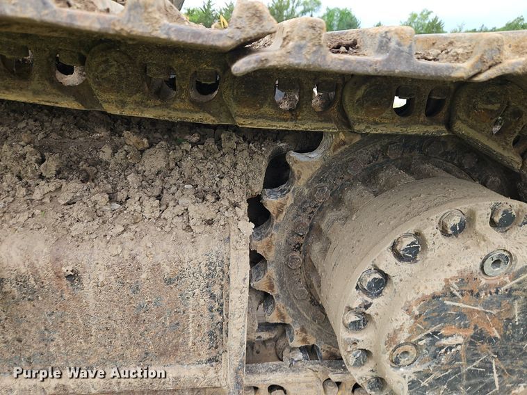 image for item DR8635 2002 Caterpillar  325C excavator