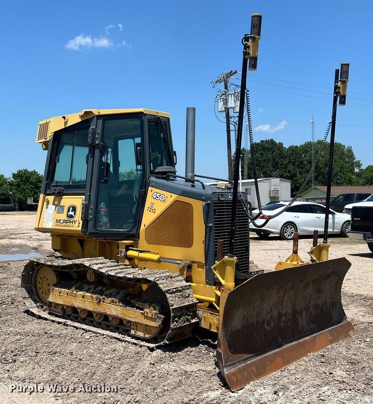 image for item DS3061 2007 John Deere  450J LT dozer