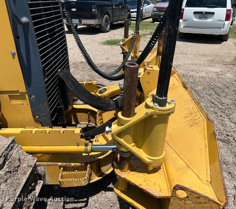 image for item DS3061 2007 John Deere  450J LT dozer