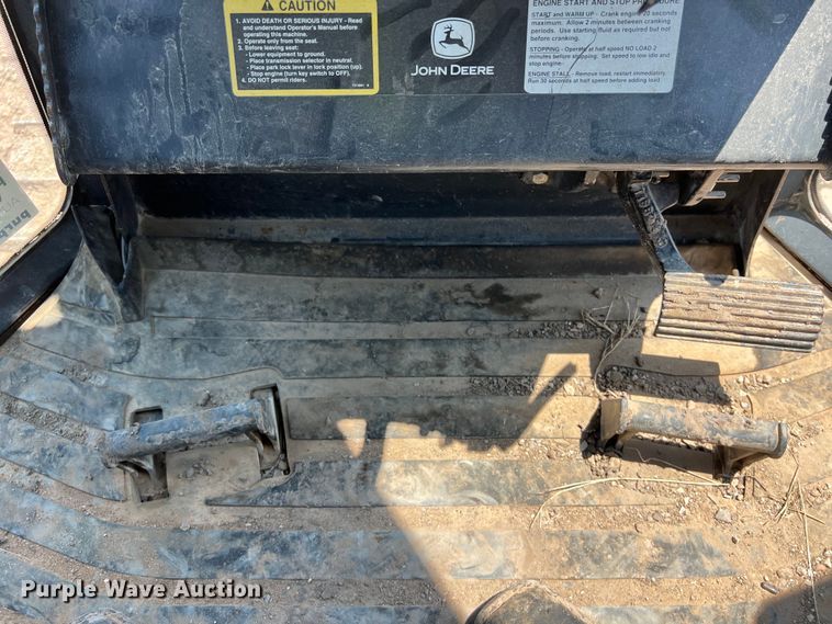 image for item DS3061 2007 John Deere  450J LT dozer