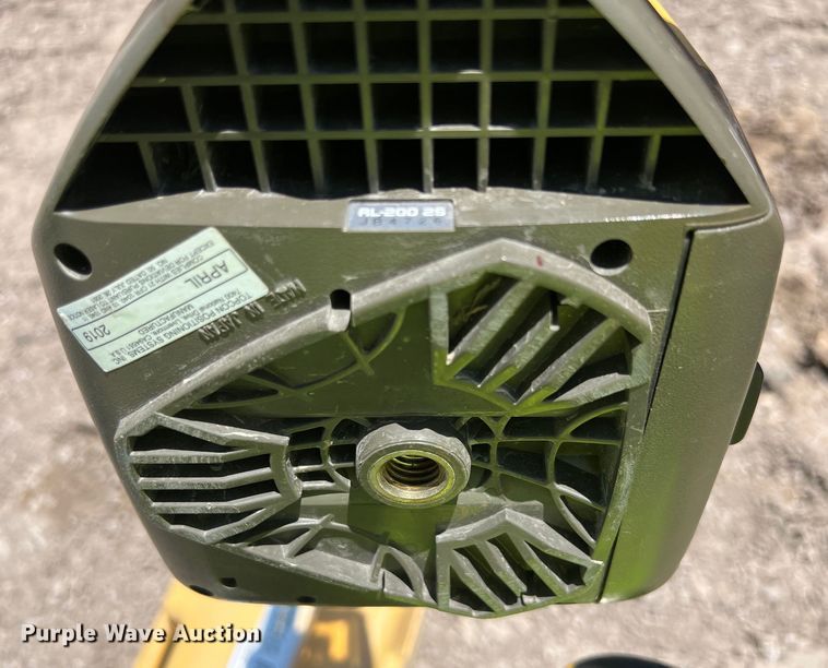 image for item DS3061 2007 John Deere  450J LT dozer