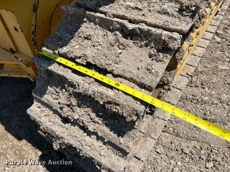 image for item DS3061 2007 John Deere  450J LT dozer