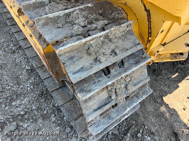 image for item DS3061 2007 John Deere  450J LT dozer