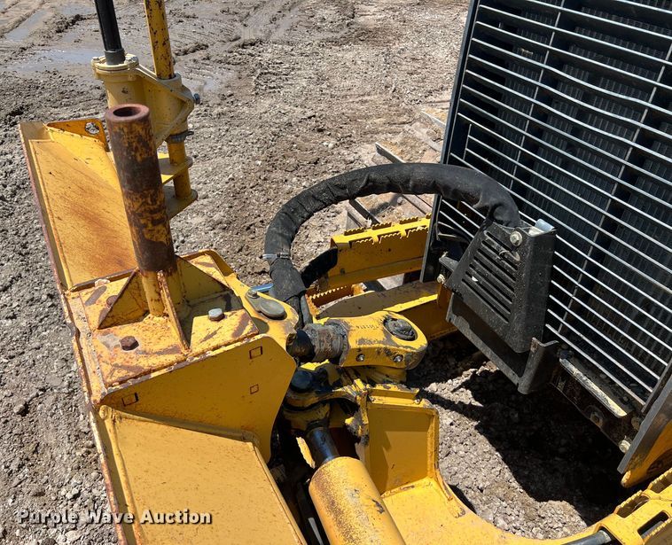 image for item DS3062 2008 John Deere  450J LT dozer