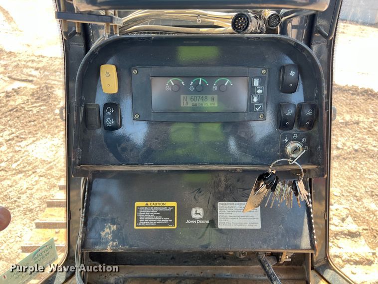 image for item DS3062 2008 John Deere  450J LT dozer