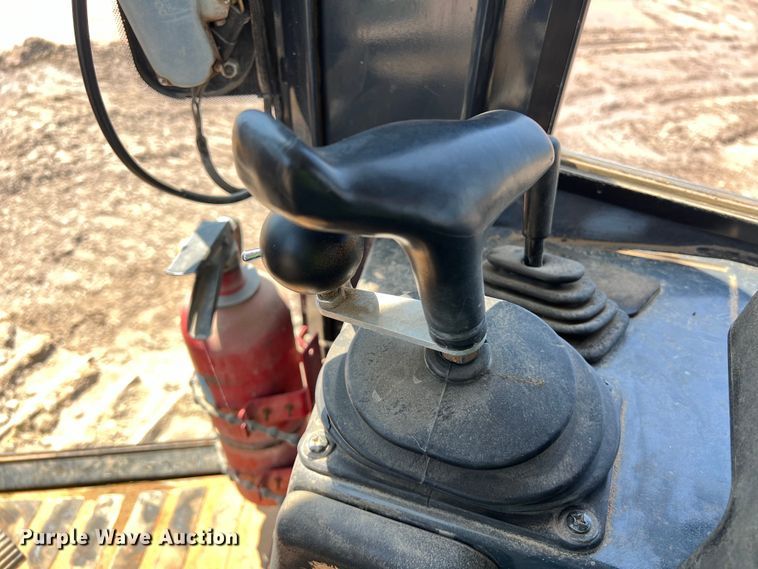 image for item DS3062 2008 John Deere  450J LT dozer