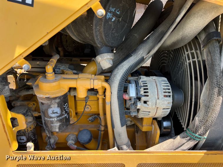 image for item DS3062 2008 John Deere  450J LT dozer