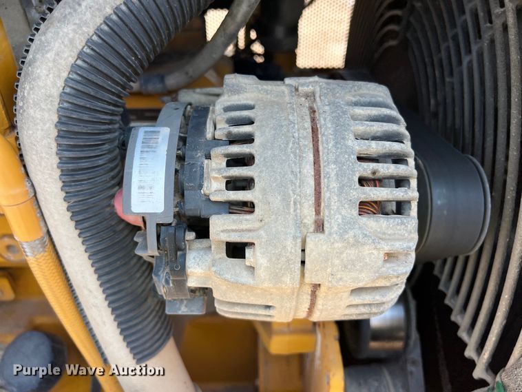 image for item DS3062 2008 John Deere  450J LT dozer