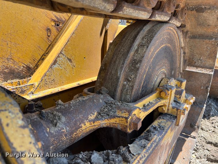 image for item DS3062 2008 John Deere  450J LT dozer