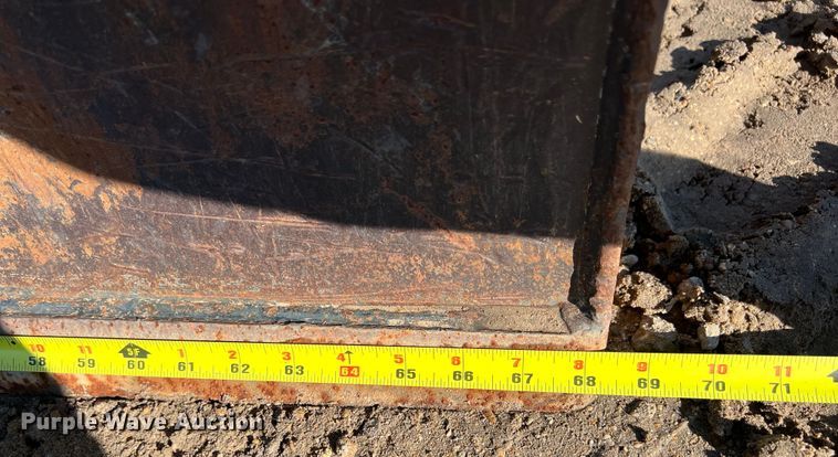 image for item DS3063 2005 John Deere 35D mini excavator