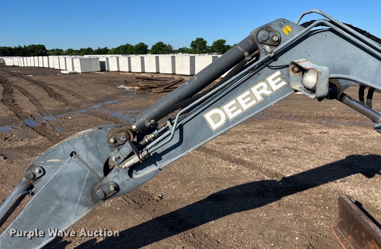 image for item DS3063 2005 John Deere 35D mini excavator