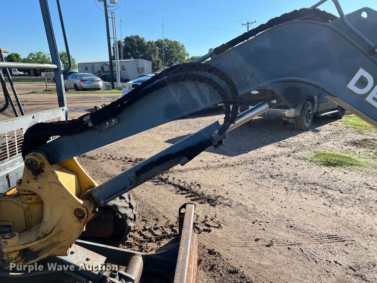 image for item DS3063 2005 John Deere 35D mini excavator