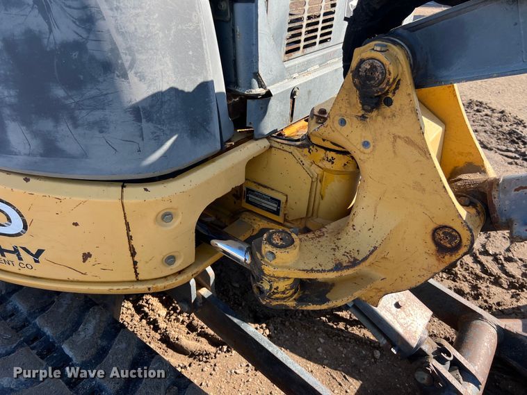 image for item DS3063 2005 John Deere 35D mini excavator