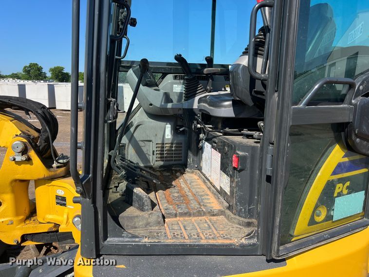 image for item DS3064 2022 Komatsu  PC55MR-5 mini excavator