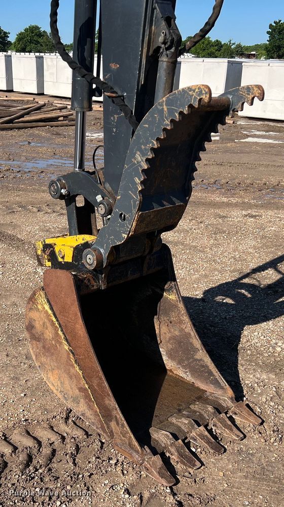 image for item DS3065 2019 John Deere 60G mini excavator