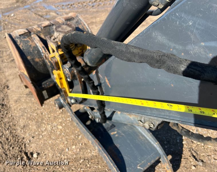 image for item DS3065 2019 John Deere 60G mini excavator