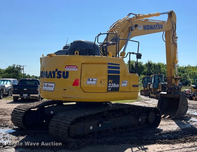 image for item DS3066 2020 Komatsu PC238USLC-11 excavator