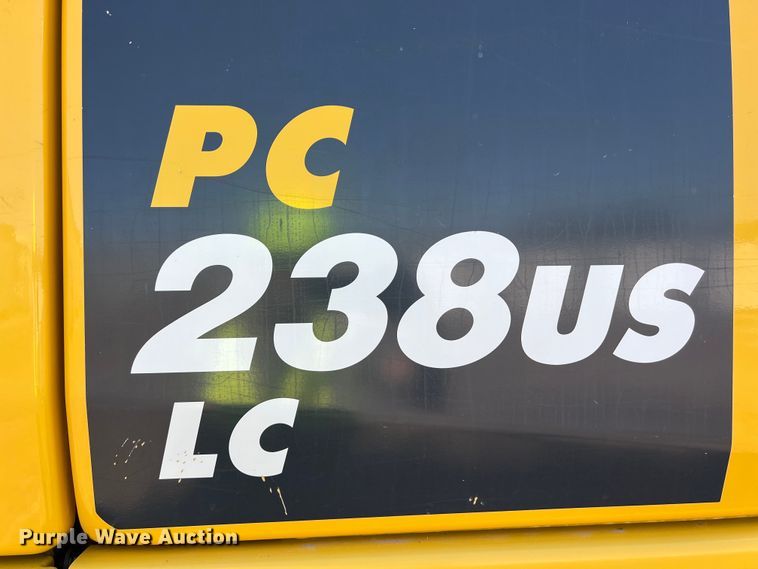 image for item DS3066 2020 Komatsu PC238USLC-11 excavator
