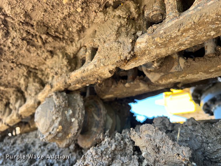 image for item DS3066 2020 Komatsu PC238USLC-11 excavator