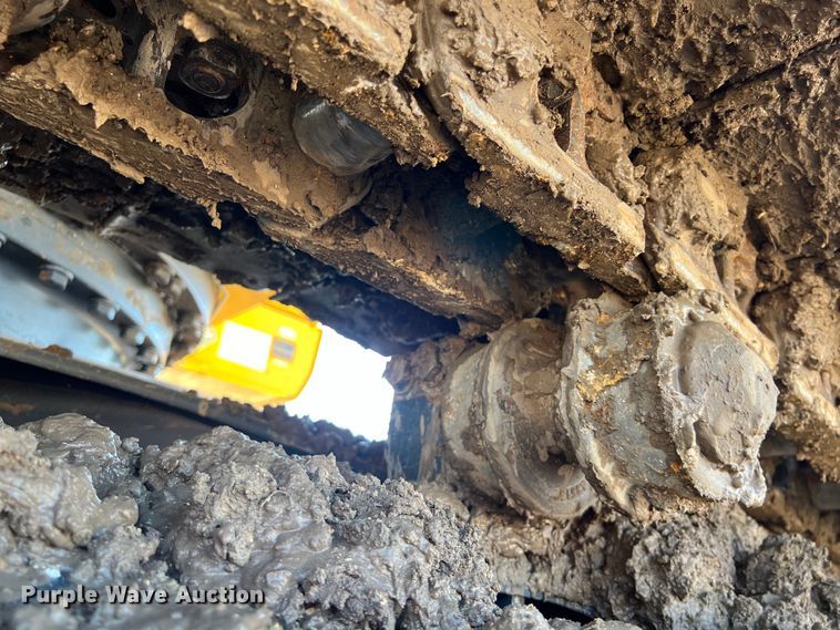 image for item DS3066 2020 Komatsu PC238USLC-11 excavator