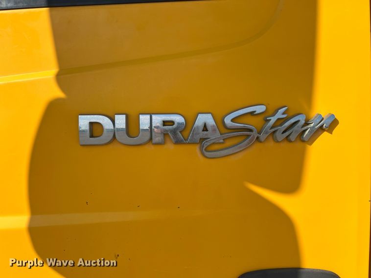 image for item DS3067 2013 International  DuraStar 4300  water truck