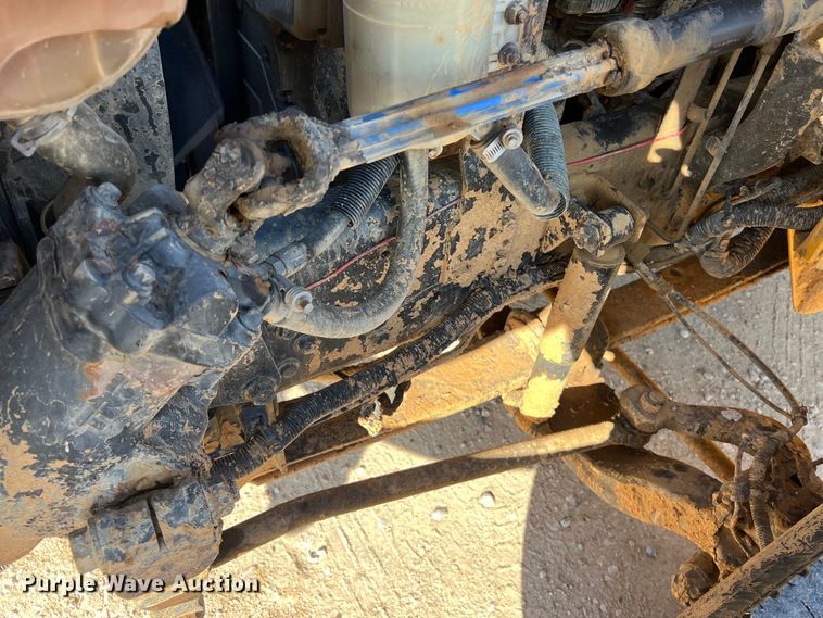 image for item DS3067 2013 International  DuraStar 4300  water truck