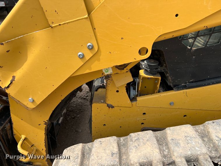 image for item DS3087 2017 Caterpillar 299D2 HXP tracked skid steer loader
