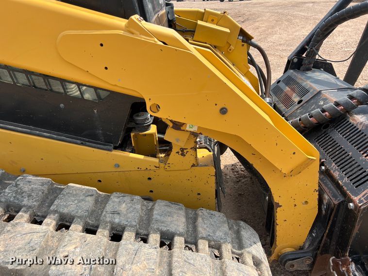 image for item DS3087 2017 Caterpillar 299D2 HXP tracked skid steer loader