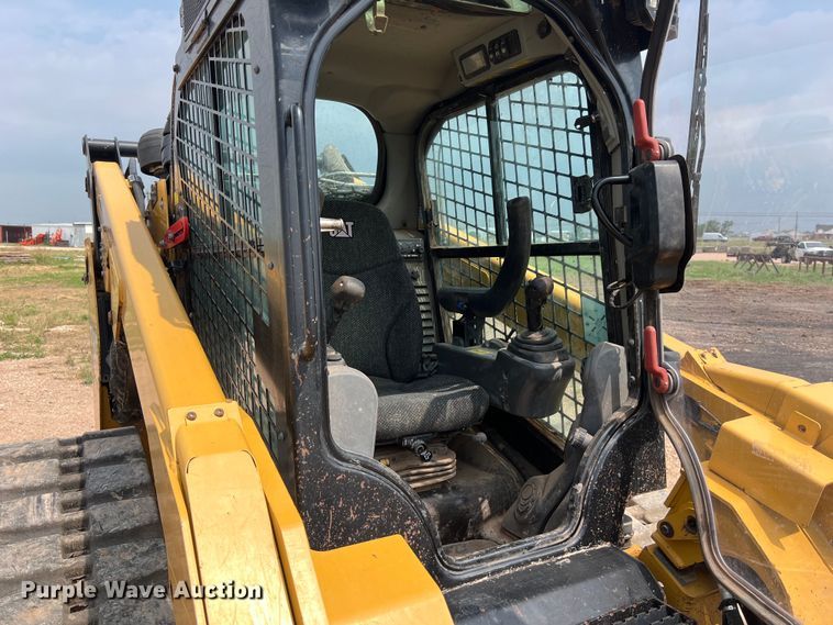 image for item DS3087 2017 Caterpillar 299D2 HXP tracked skid steer loader