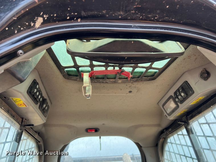 image for item DS3087 2017 Caterpillar 299D2 HXP tracked skid steer loader