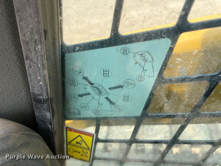 image for item DS3087 2017 Caterpillar 299D2 HXP tracked skid steer loader