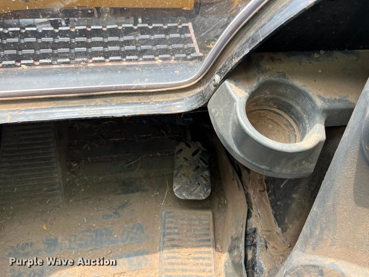 image for item DS3087 2017 Caterpillar 299D2 HXP tracked skid steer loader